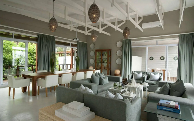 White Pearl Resorts