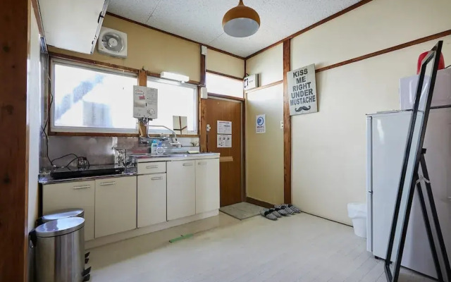 RESIDENTIAL HOTEL DAIICHI-H SHIN-OKUBO Room.B