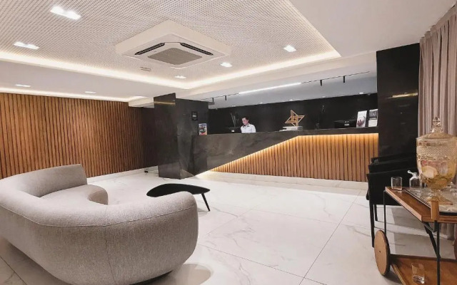 Arpoar Suites By Day By Day