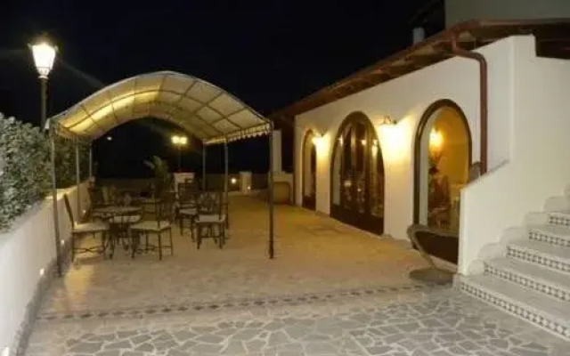 Hotel Borgo Eolie