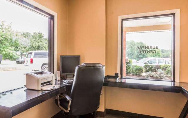 Quality Inn Pell City I-20 exit 158