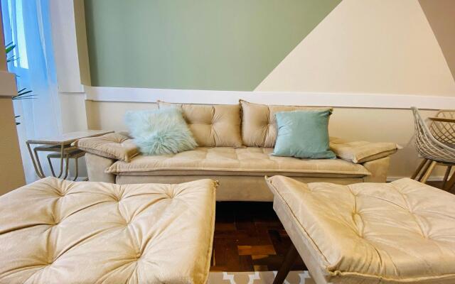 MRG - Charmoso 2D na Rua Coberta