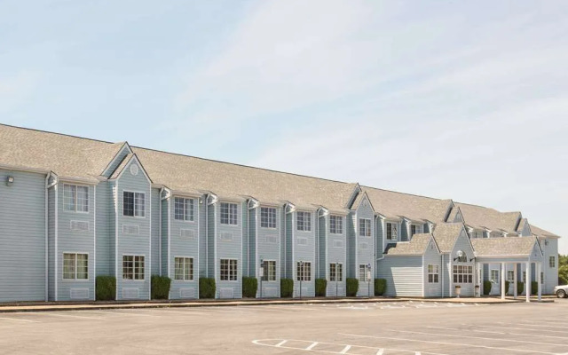 Microtel Inn & Suites By Wyndham Tuscaloosa – East