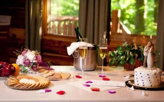 Donna's Premier Lodging