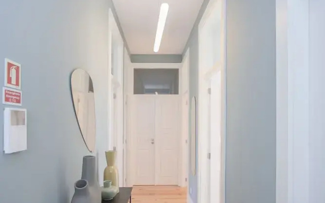 Liiiving - Art Design Apartment II