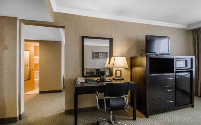 Travelodge by Wyndham Prince Albert