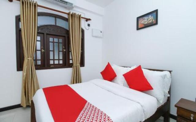 OYO 407 Royal Rich Villa