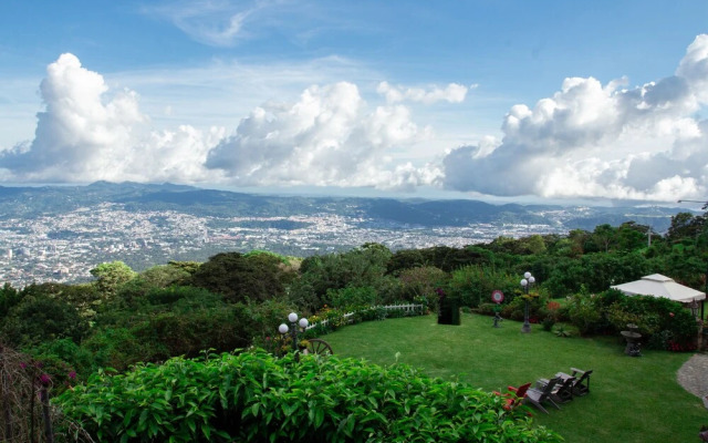 Verdant Hotel & Holistic Experience
