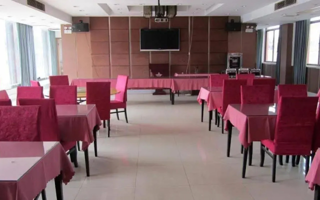 Five-Star Business Hotel