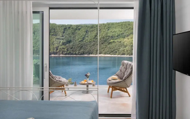 Vlastelini II Duga Luka