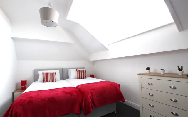 Fabrik Apartments - Station Road