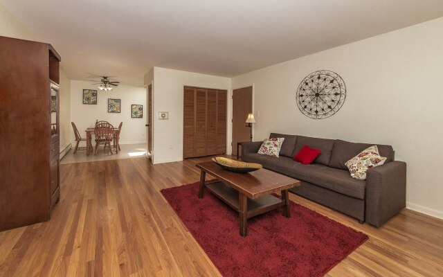 David’s Vacation Escapes Cozy Condo