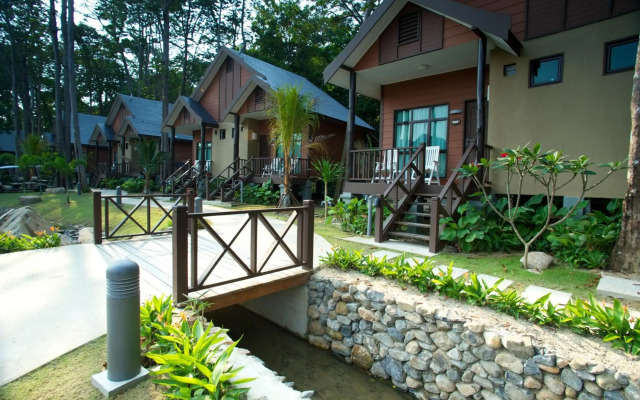 Tunamaya Beach & Spa Resort