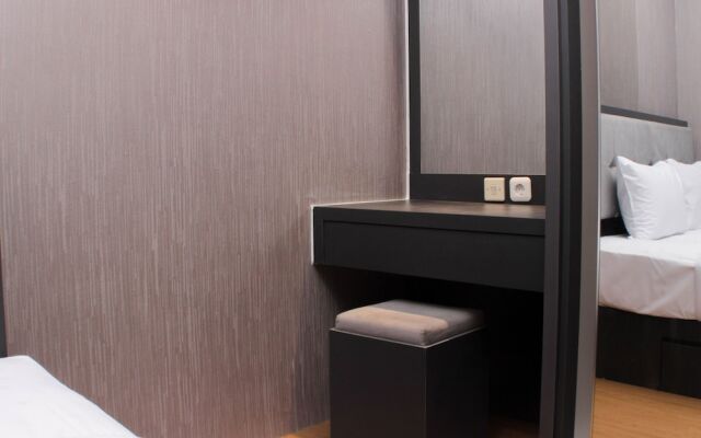 Comfort And Restful 2Br At Bassura City Apartment