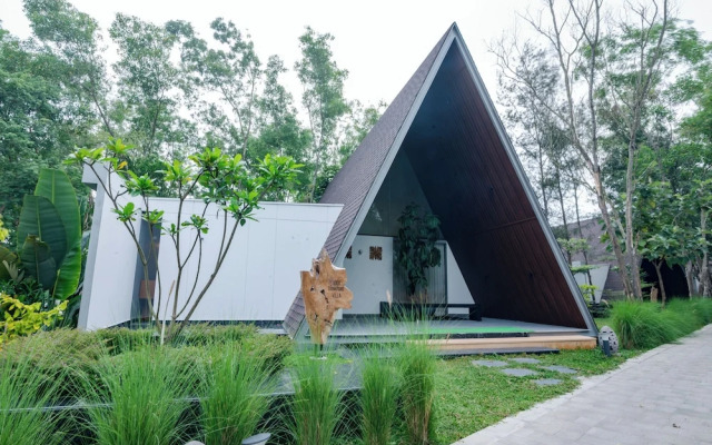 Sandesh Water Edge Kabini