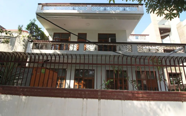 OYO 6835 Gurgaon Rooms