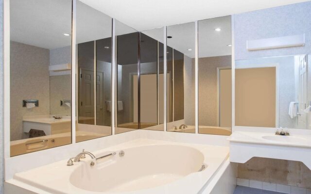 Americas Best Value Inn Carlisle