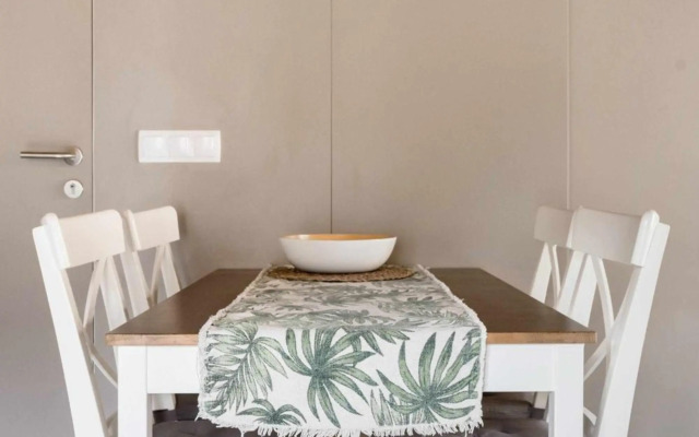 Revitalized Downtown Apartment in Historical Building