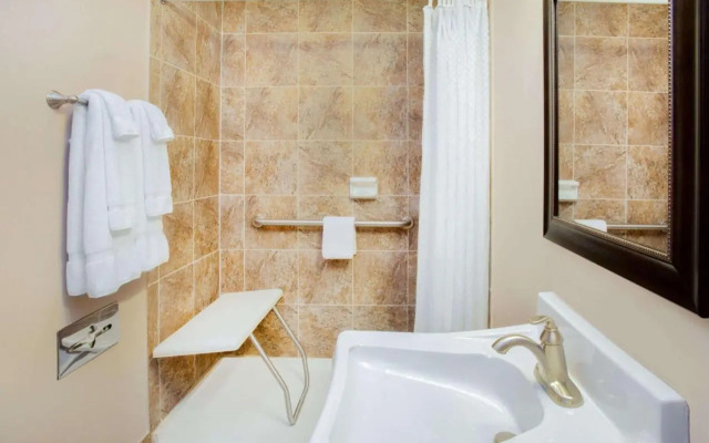 BEST WESTERN PLUS Schaumburg Hotel