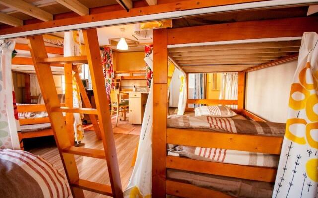 Honeycomb Hostel