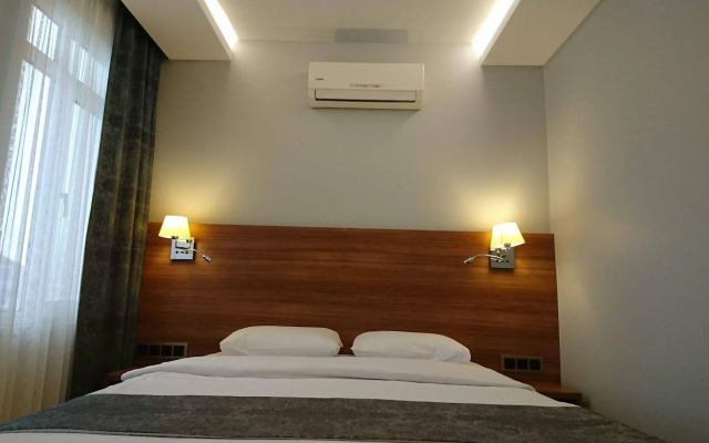 Nur Hotel