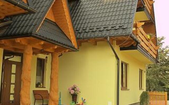 Sloneczny Dworek Guest House