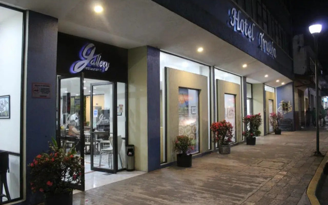Hotel Trueba
