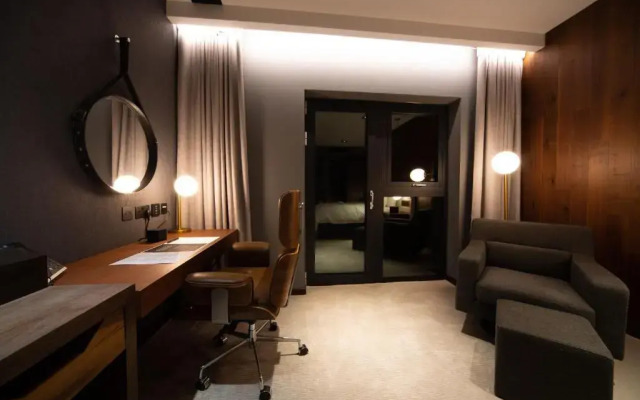 Cave Hotel near Canterbury