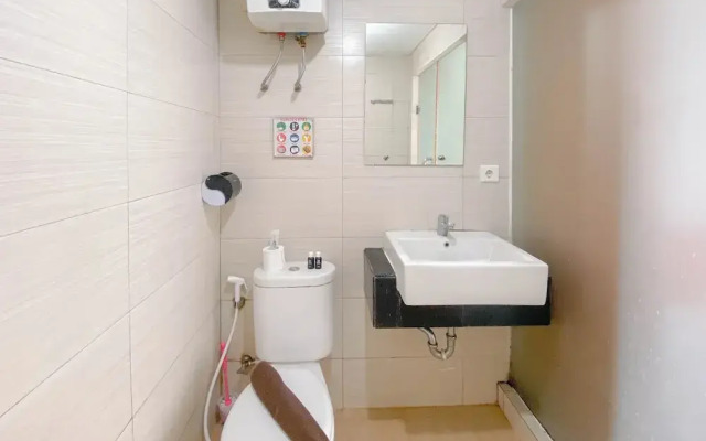 Homey 3Br With Pool View At Gateway Pasteur Apartment
