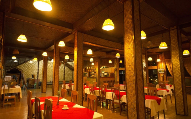 Golden Island Cottages Nampan Hotel