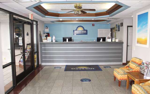 Days Inn by Wyndham Franklin