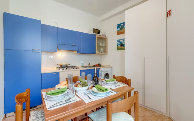 Seaside Binario Blu 500 M Dal Mare