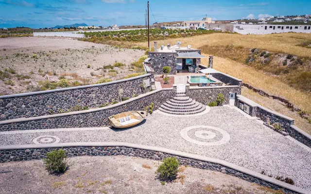 Klimata House - Private Hot Tub Pool & BBQ Villa