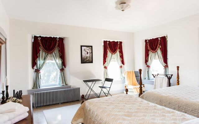 Red Rose Bed & Breakfast