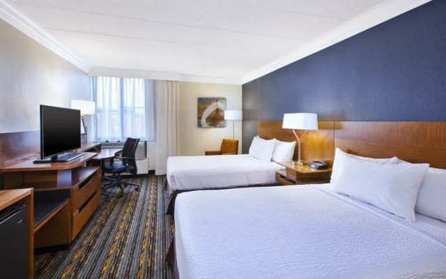 Holiday Inn Express Reston Herndon-Dulles Airport