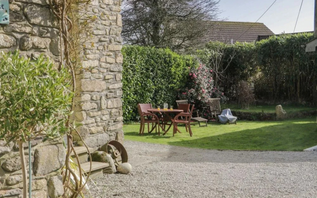 Honeysuckle Cottage