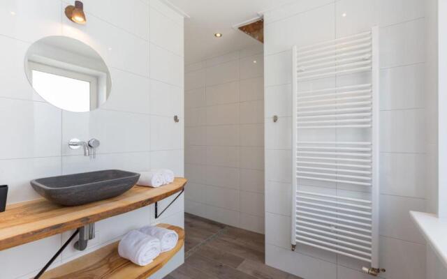 Groepsappartement- Dorpsplein 6 Koudekerke Pleinzicht