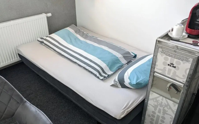 Boardingrooms Direct A8, Close to Stuttgart, 25min