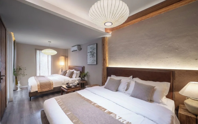 Beijing Le Zai Nan Luo Gu Xiang Wang Fu Jing Forbidden City Courtyard Hotel