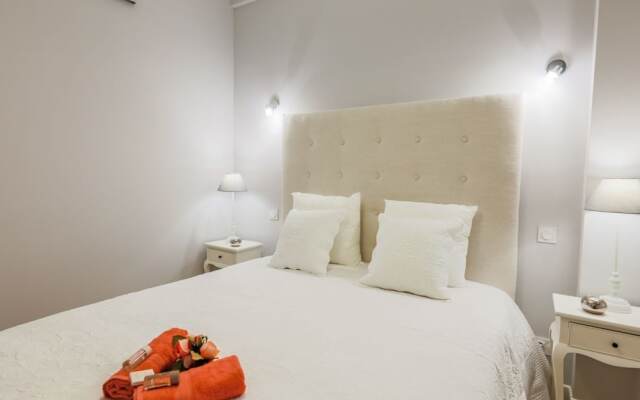 SQUARE MEYERBEER AP4178 By Riviera Holiday Homes