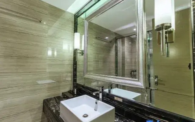 Tianjin Binhai Development Zone Madison Hotel