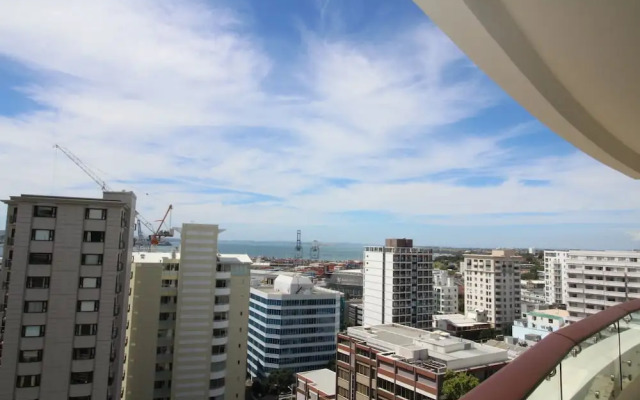 Seascape Apartment (Pullman 10D)