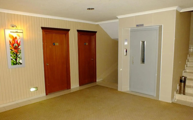 Lifos Otel