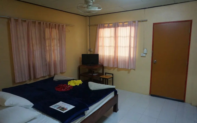 Ton Garden View Guesthouse