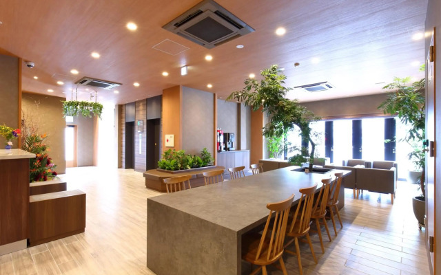 Luxcare Hotel