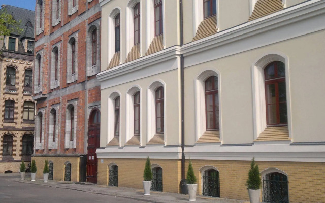 WenderEDU Business Center