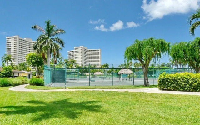 South Seas Tower 4-1204