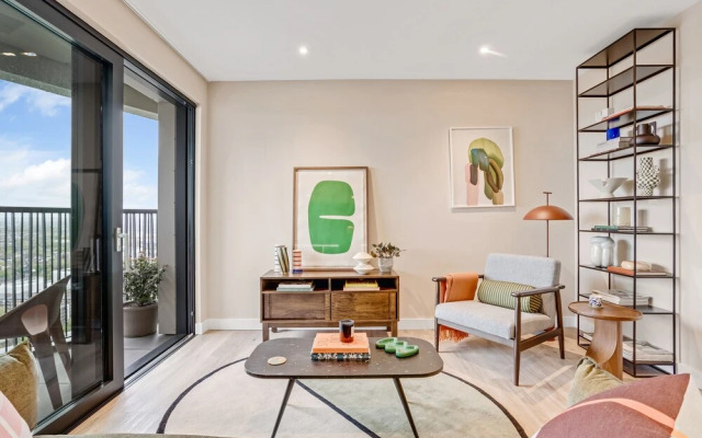 Stunning Two-bedroom Apartment With a Balcony