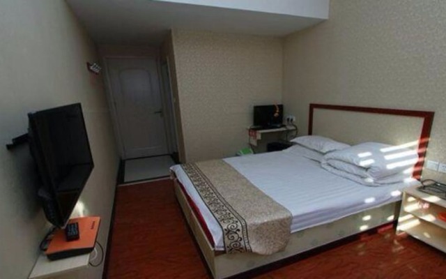 Qufu Shengrun Inn