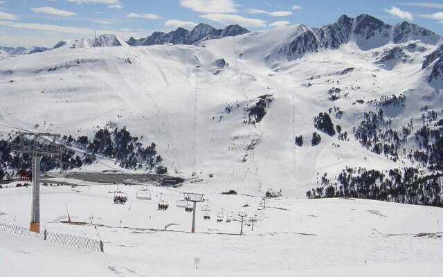 Apartamentos Tarter Pirineos 3000